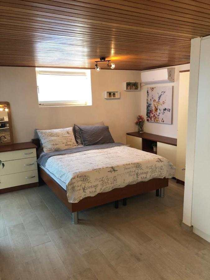 Casa Hortensia Njivice Eksteriør bilde